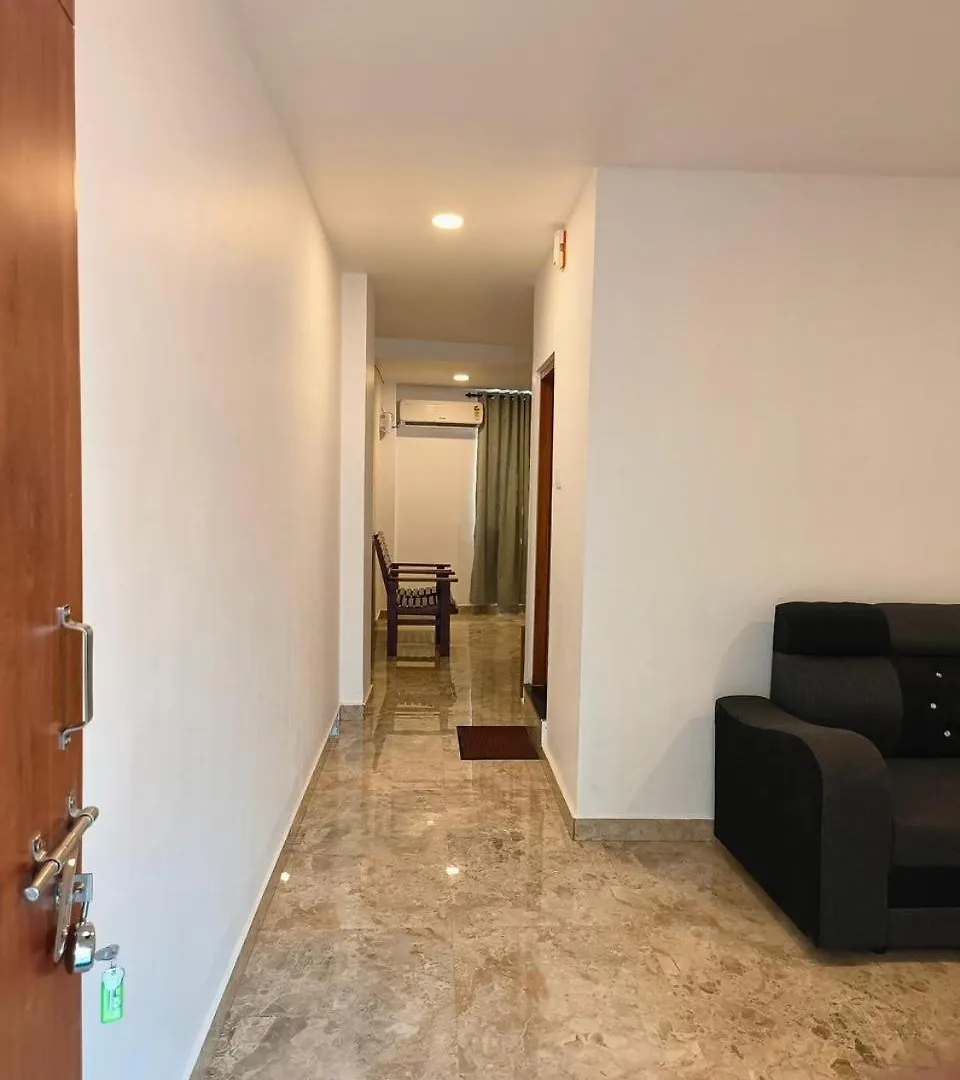 Midtown Residency Hotel Mannarakkat